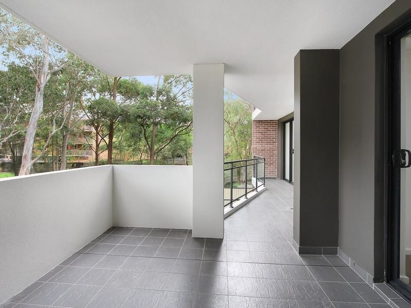 27/8-12 Linden Street, Toongabbie NSW 2146